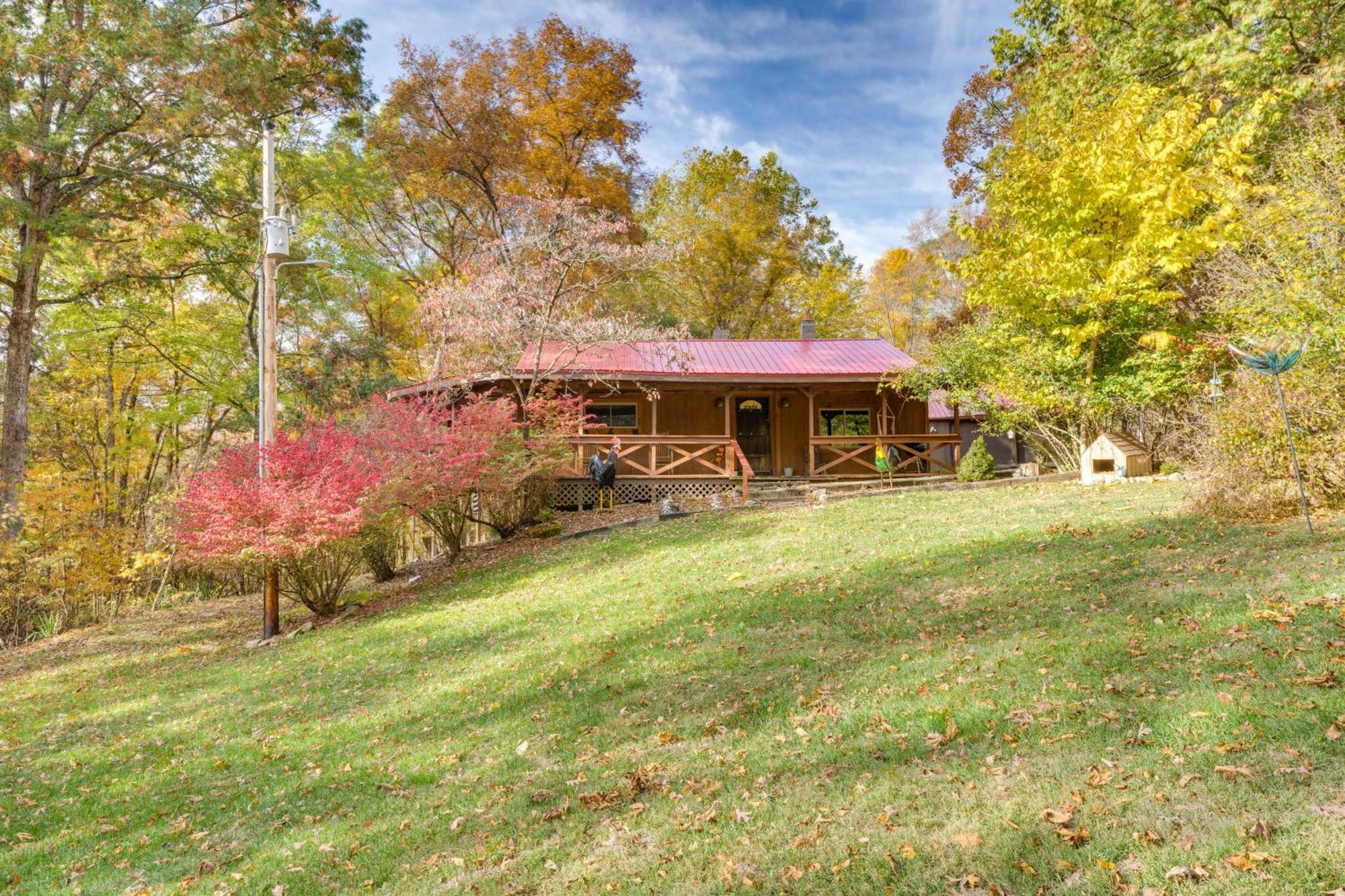 Willa French Lick Getaway With Deck, Grill And Fire Pit! Zewnętrze zdjęcie