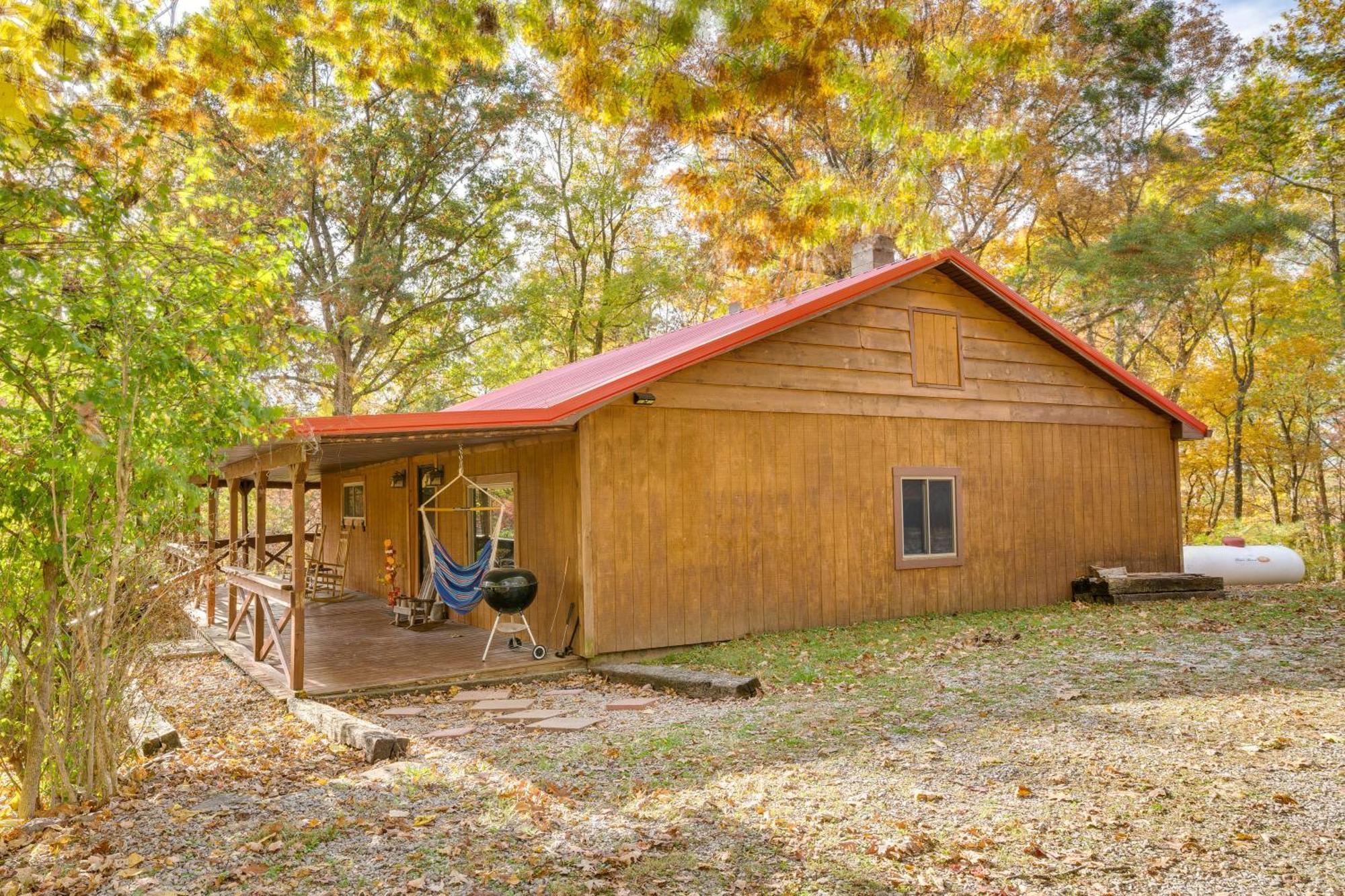 Willa French Lick Getaway With Deck, Grill And Fire Pit! Zewnętrze zdjęcie